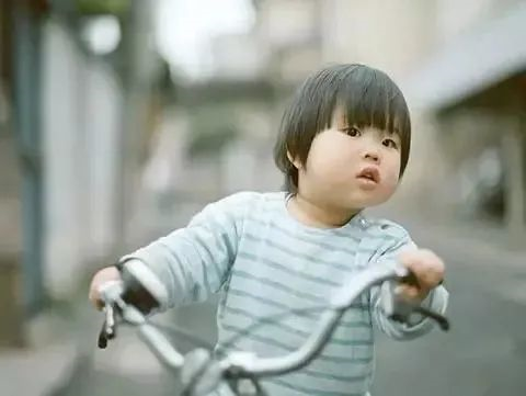世界上著名的12種教育孩子的方法?。ㄞD(zhuǎn)給家長(zhǎng)）
