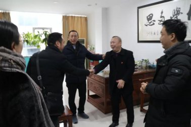 熱烈歡迎市教委交叉檢查組及區(qū)教委領導蒞臨百